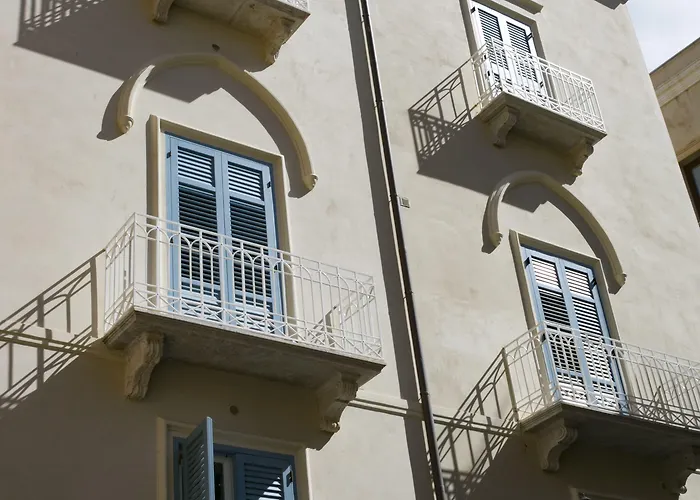 Hotel Zibibbo & - In Centro Storico A Trapani